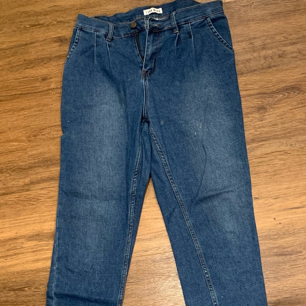 like my favorite pair of jeans